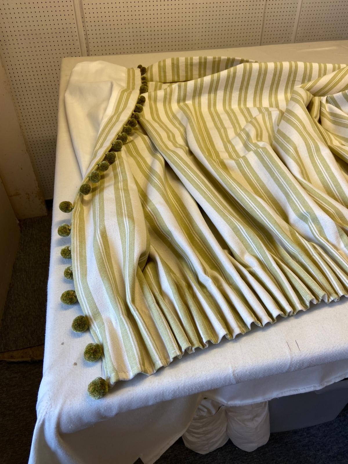 Curtains showcase image 15